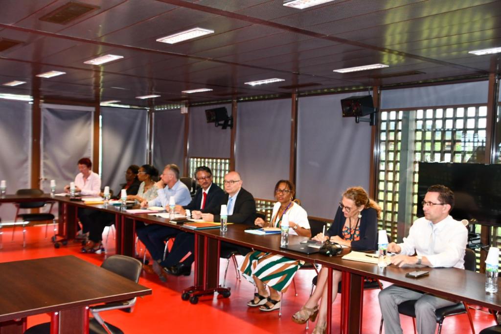[Éducation] 1ère réunion mensuelle de l’année entre les services de la CTG et le rectorat de Guyane